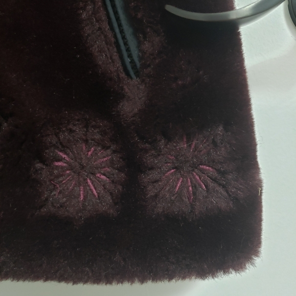 VINTAGE NORTHERN SUN Burgundy Faux Fur Floral Trim Coat - Picture 12 of 13